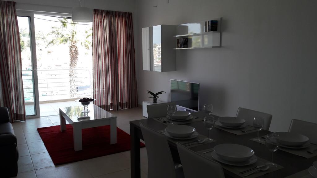 Blue Skies Apartment Marsaskala Exterior foto